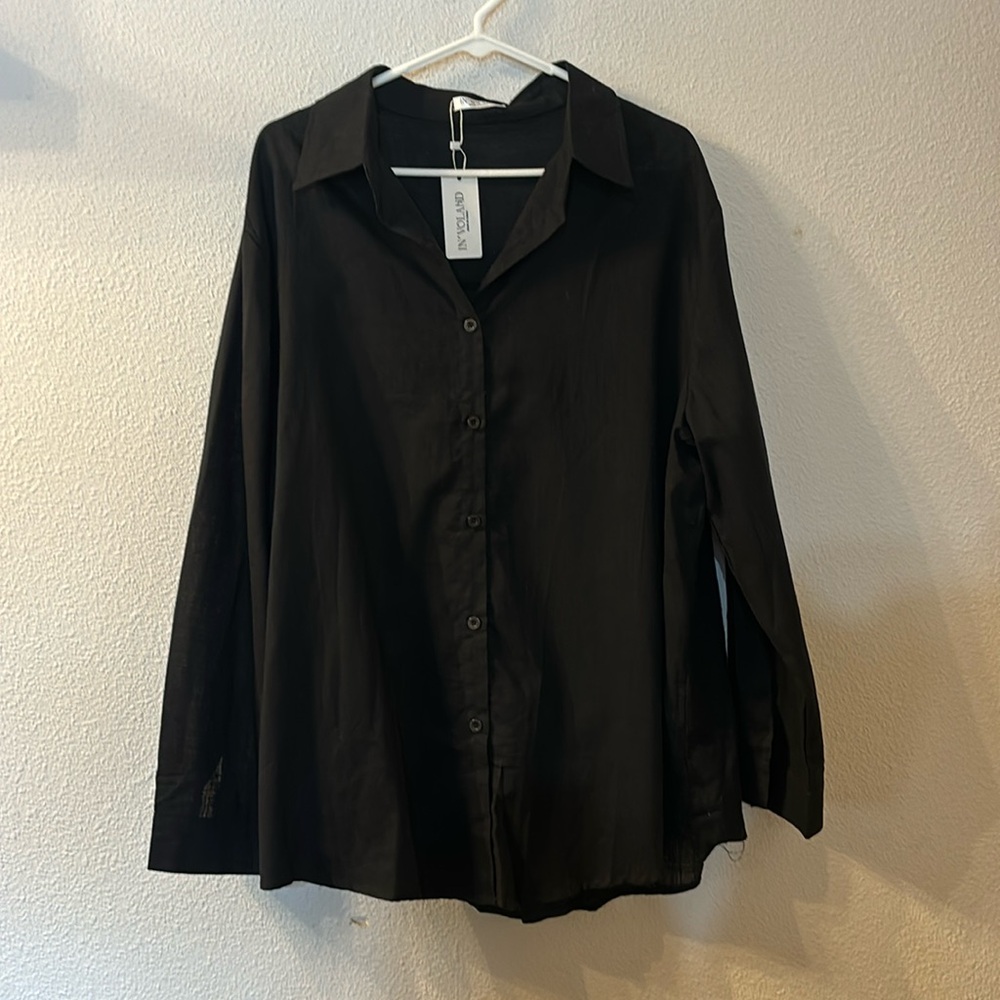 NWT In’Voland basic button down size 20W